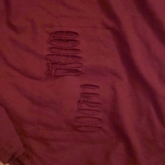 Maroon distressed look long Tshirt size XXL - Picture 3 of 8